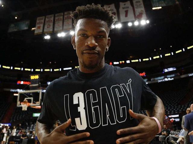 13胜4平，那不勒斯自1987年以来首次全年意甲主场保持不败（那不勒斯全年意甲主场13胜4平，自1987年以来首次不败收官）