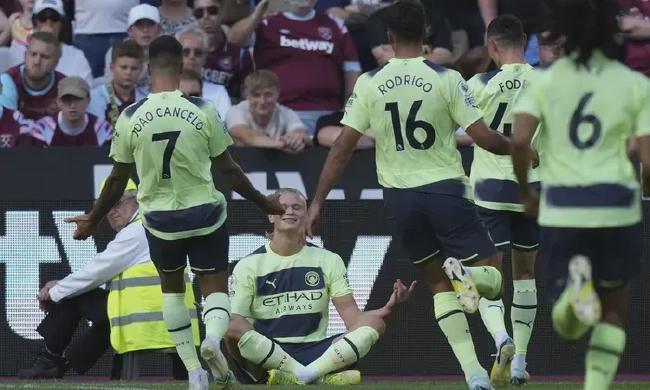 巴萨严打黄牛票！百起转售案震撼揭露，法兰克福战役前瞻（巴萨重拳整治票贩：上百起转售曝光，法兰克福之战前瞻）