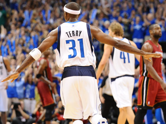 曾助森林两夺欧洲冠军杯 前苏格兰国脚约翰·罗伯逊离世（前苏格兰国脚约翰·罗伯逊去世 曾助诺丁汉森林两夺欧冠）