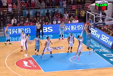 中超球队阵容分析：武汉三镇阵容变化,（中超观察：武汉三镇阵容变动解读）