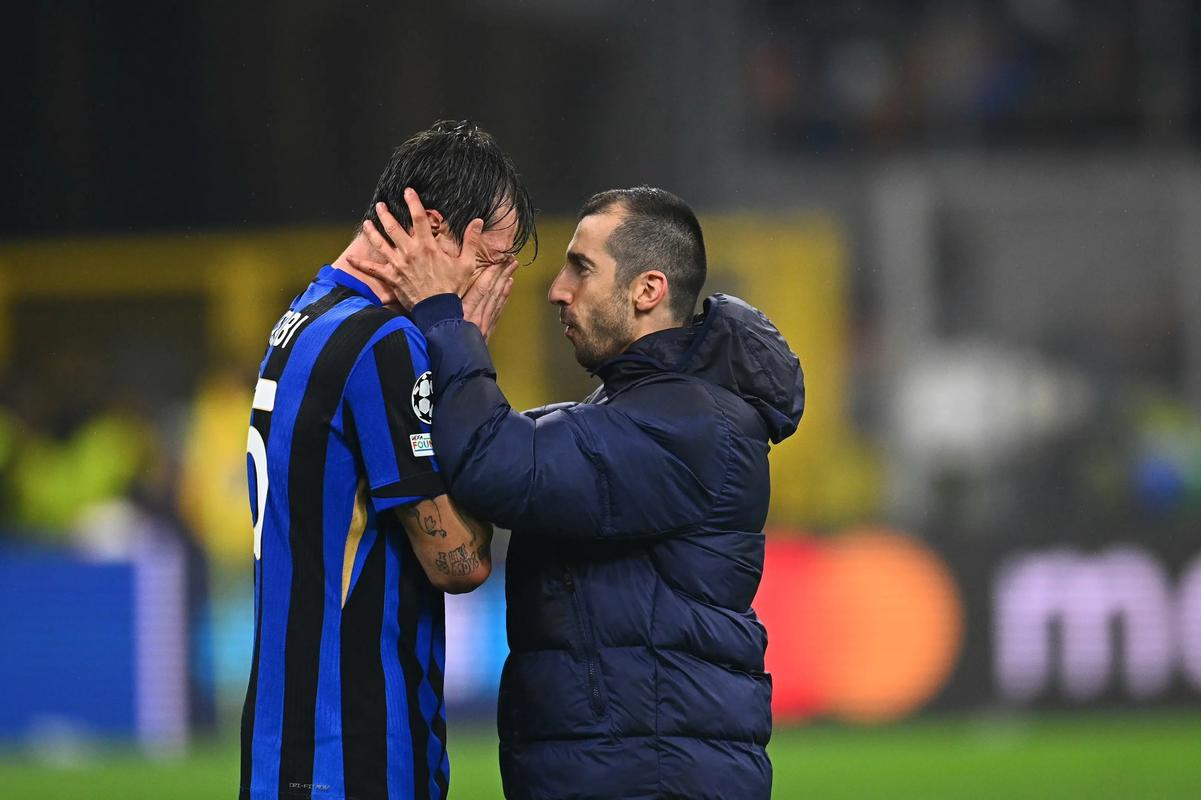 都体：热那亚有意签回佩林，德罗西寻求经验丰富的更衣室领袖（都体：热那亚考虑召回佩林，德罗西盼引进资深更衣室领袖）