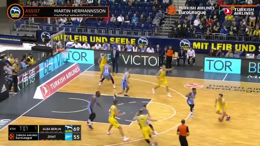 巴斯托尼：最难防的对手是亚马尔；属于皮奥的时代一定会到来（巴斯托尼：亚马尔是最难防的对手；皮奥的时代终将到来）