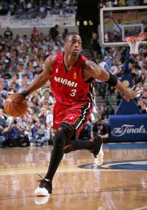 朱利亚诺：不认为自己跻身西甲优秀球员行列，我仍在努力成长（朱利亚诺：我还不是西甲顶尖球员，仍在不断提升）