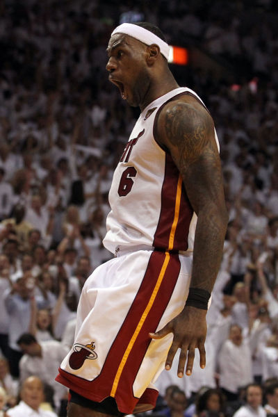 雷霆大胜太阳49分，创NBA杯历史最大单场赢球净胜分（雷霆以49分狂胜太阳，刷新NBA杯单场最大净胜分纪录）