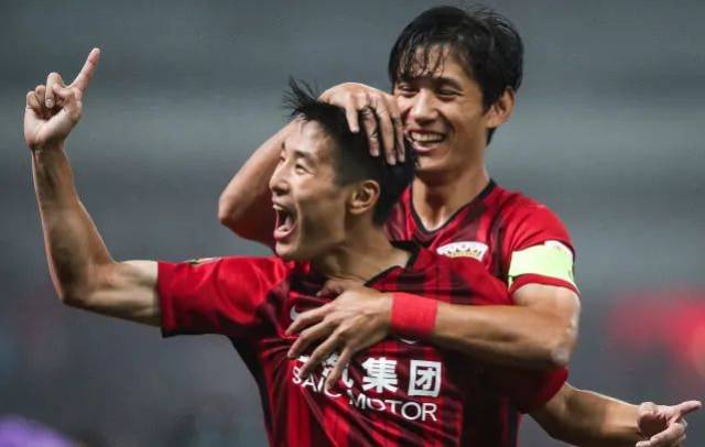 有些画面，会被历史记住（某些瞬间，注定载入史册）