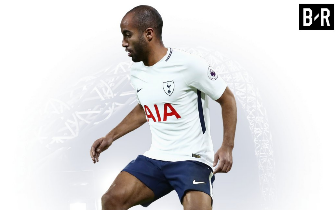 常州举办足球音乐晚会，黄紫昌夫妇甜蜜献唱《小酒窝》（常州举行足球音乐之夜，黄紫昌夫妇深情合唱《小酒窝）