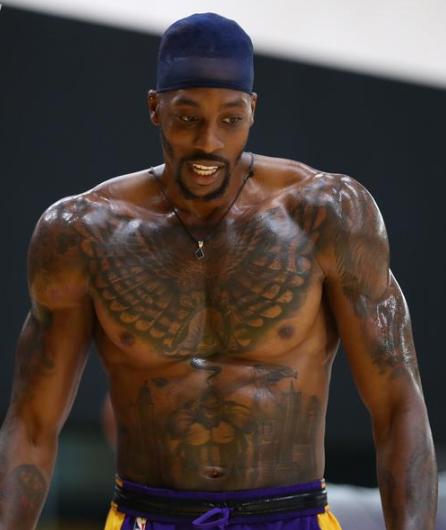 足协评议：成都蓉城胡荷韬进球被吹是误判，点球没判是错误（足协通报：成都蓉城胡荷韬进球被误吹，未判点球亦属错判）